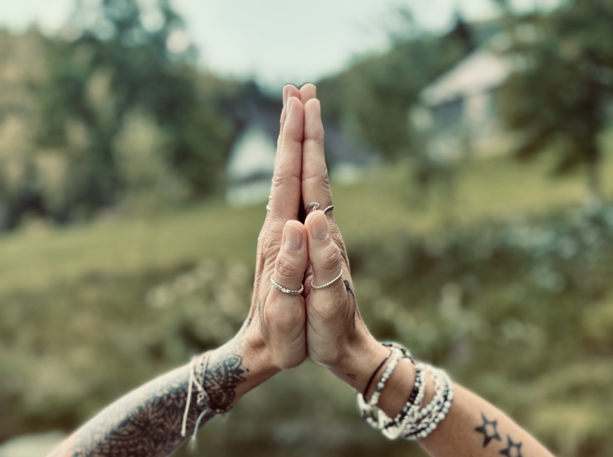 Psychologische Beratung, Paarberatung, Achtsamkeit, Yoga, Klang, Meditation, St. Gallen, Klangmassage, Meditationskurs, Yin Yoga, Yoga nidra,