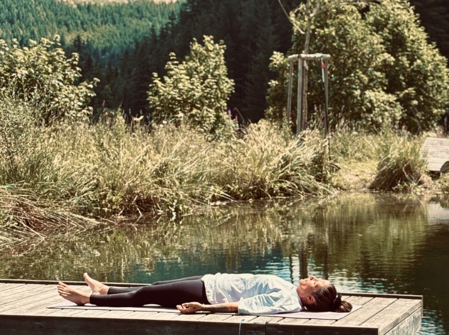 Yin Yoga Meditationskurs Achtsamkeit, Yoga Nidra, Meditation, St. Gallen, Klangmassage, Entspannung, Klangschalen,